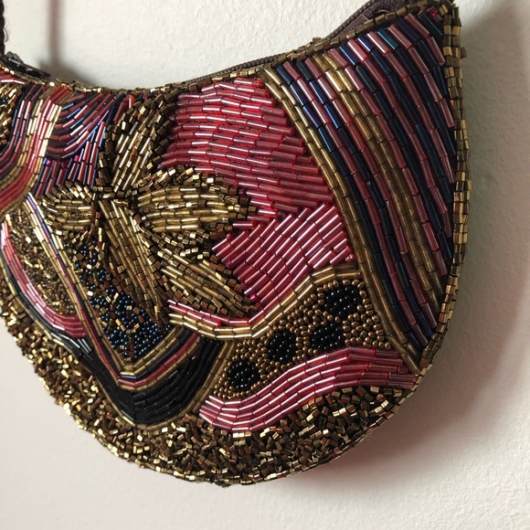 Gorgeous beaded crossbody purse - Picture 4 of 16
